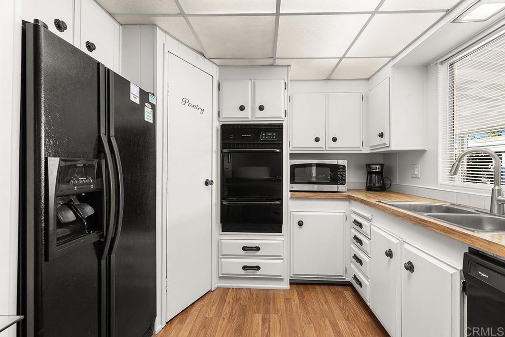 276 N El Camino Real 97