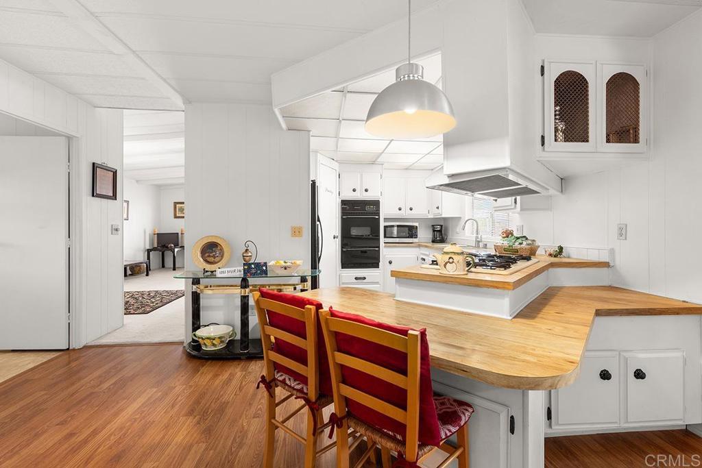 276 N El Camino Real 97