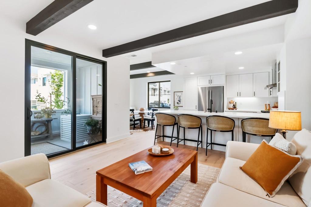 1400 Anacona Place 105