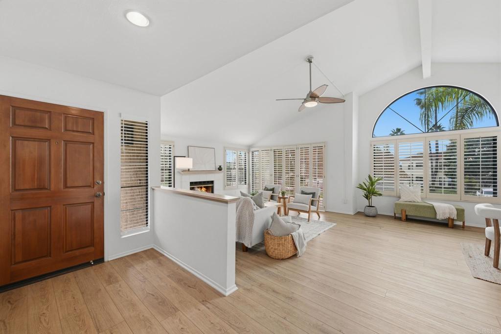 3103 Camino Del Arco