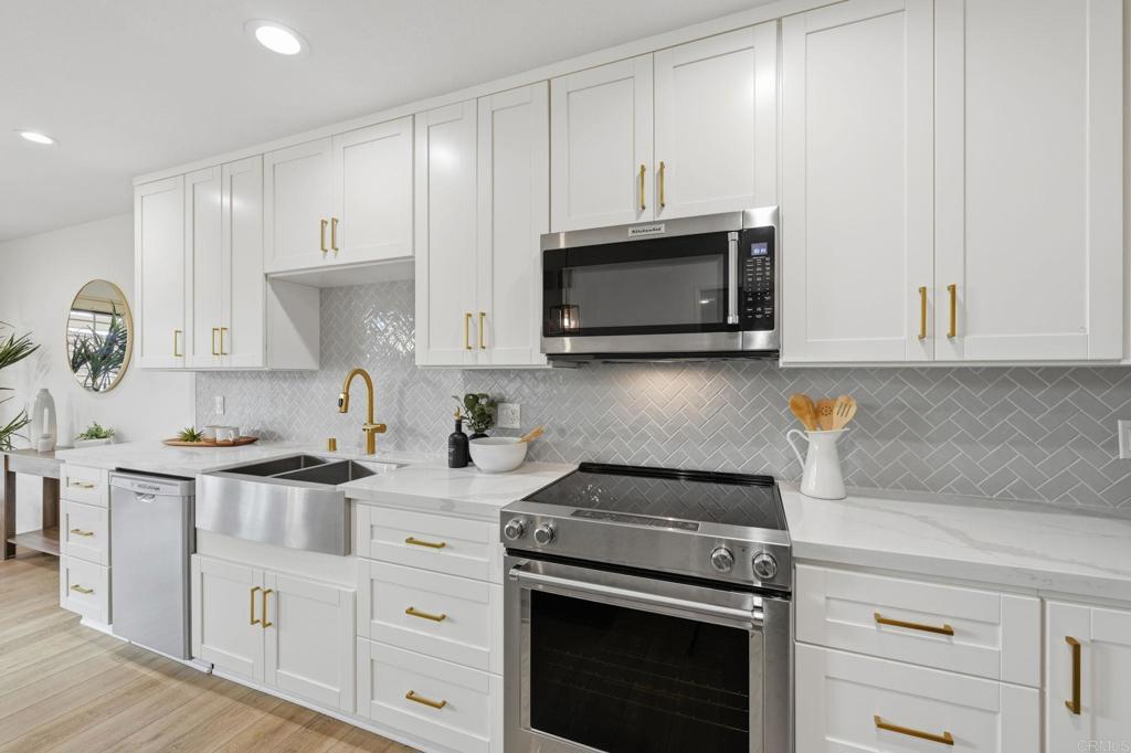 3103 Camino Del Arco