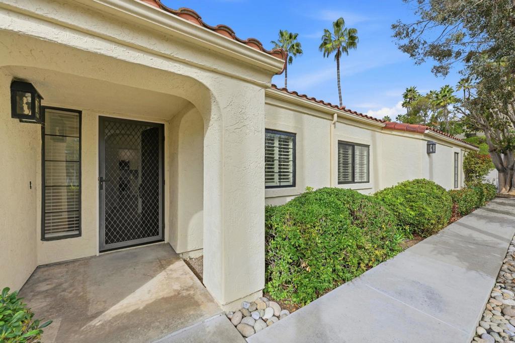 3103 Camino Del Arco