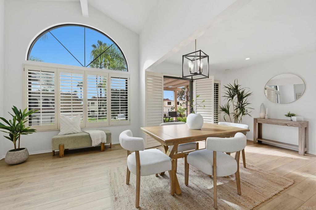 3103 Camino Del Arco