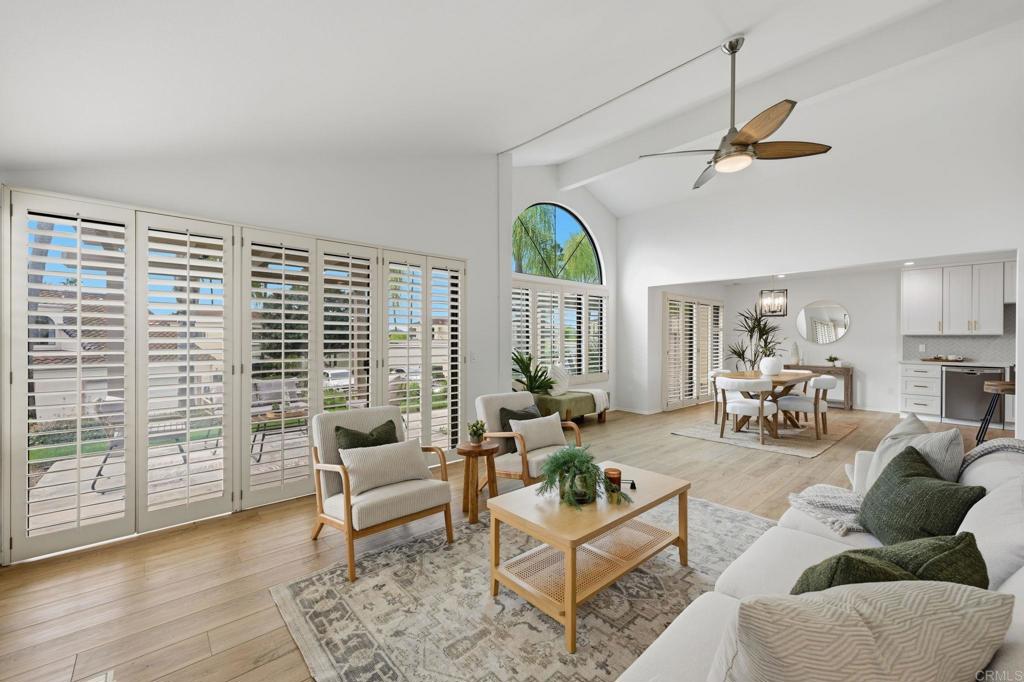 3103 Camino Del Arco