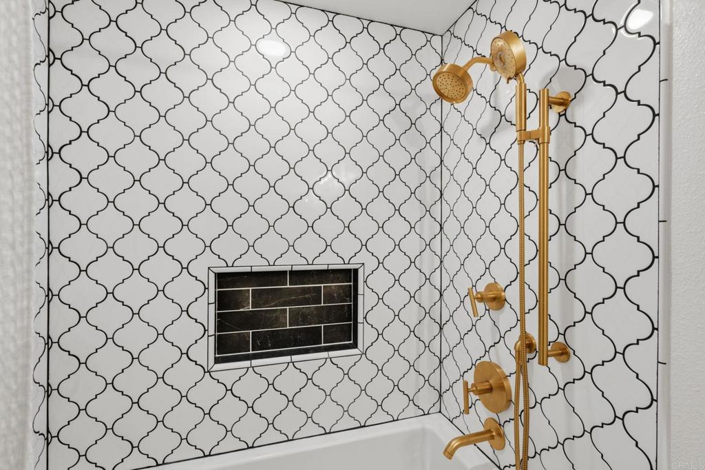 3103 Camino Del Arco