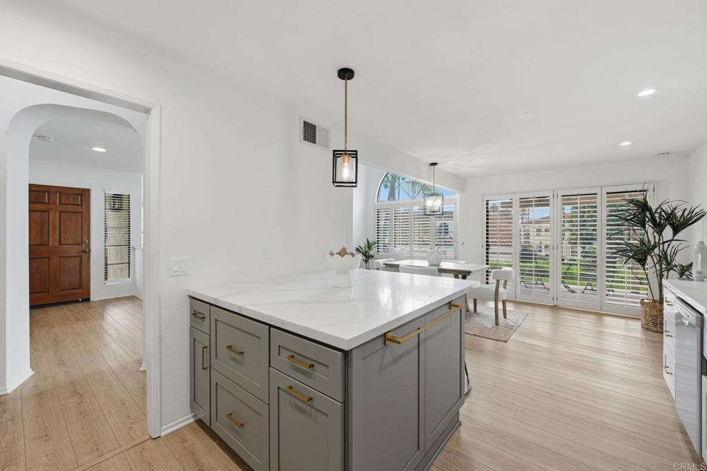 3103 Camino Del Arco