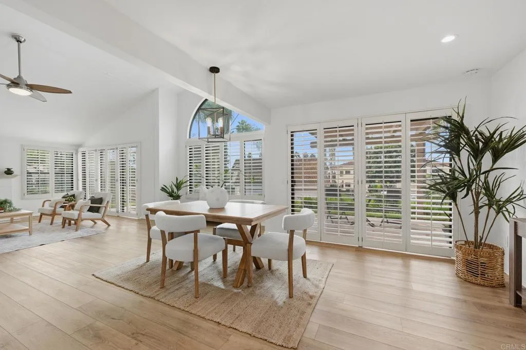 3103 Camino Del Arco
