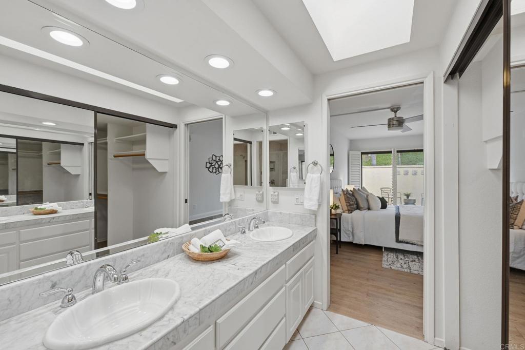 3103 Camino Del Arco