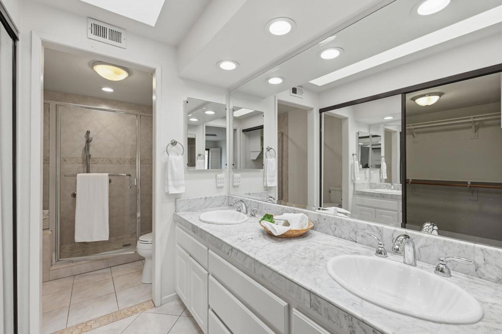 3103 Camino Del Arco