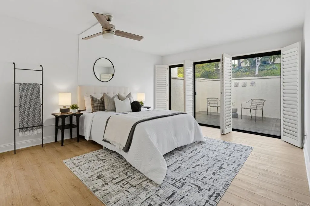 3103 Camino Del Arco
