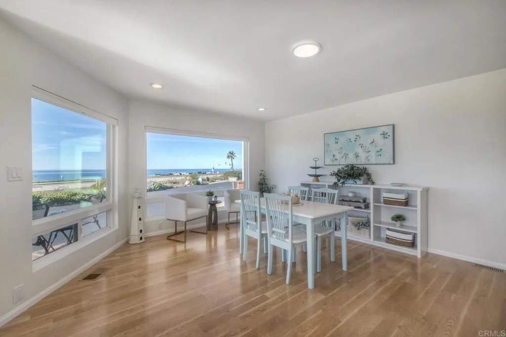 6506 Oceanview Drive