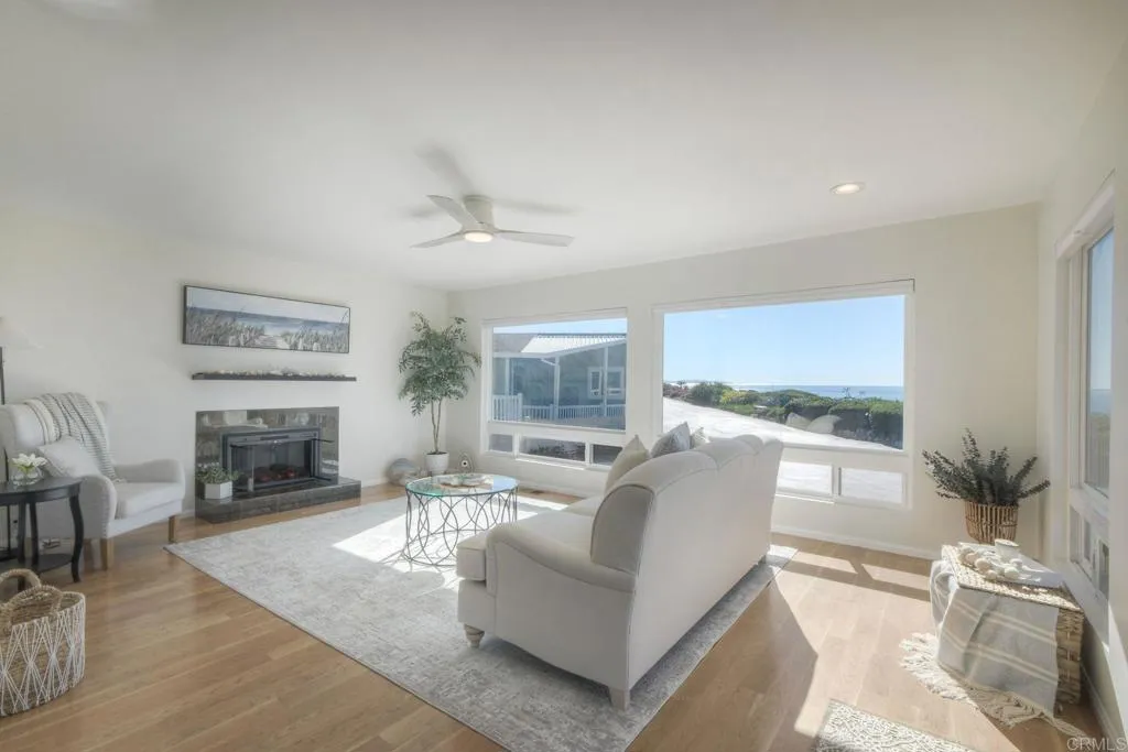 6506 Oceanview Drive