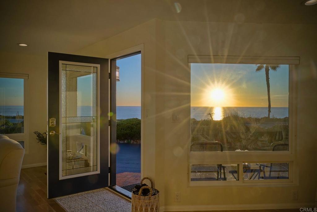 6506 Oceanview Drive