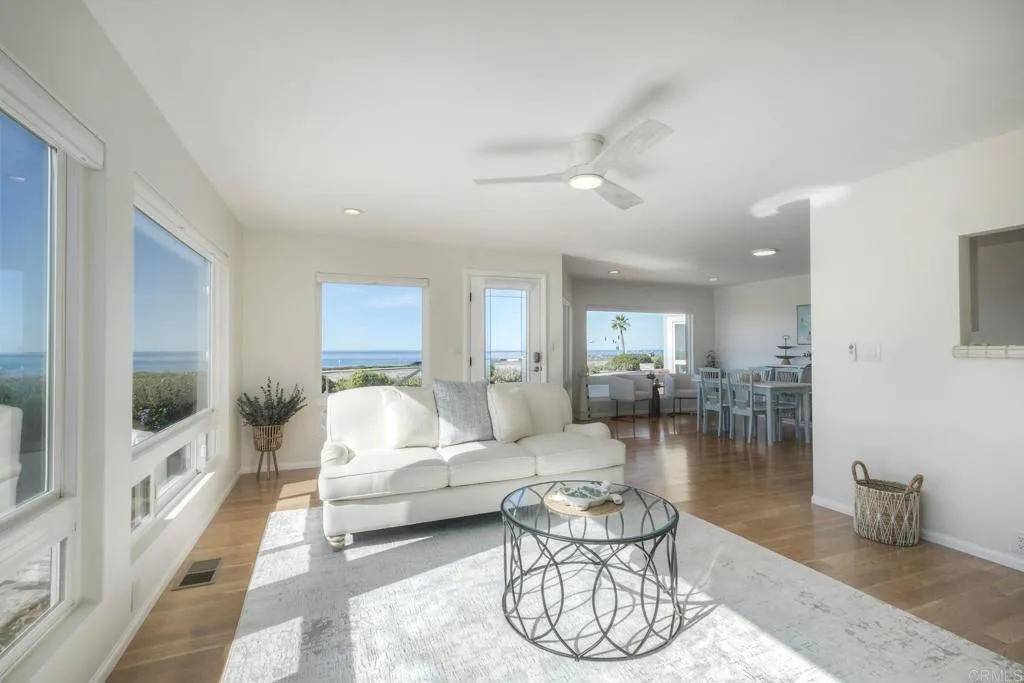 6506 Oceanview Drive