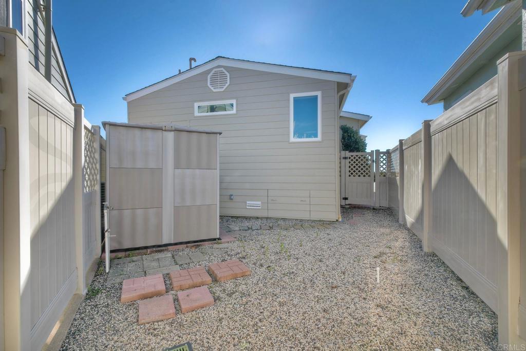 6506 Oceanview Drive