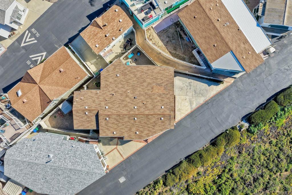 6506 Oceanview Drive