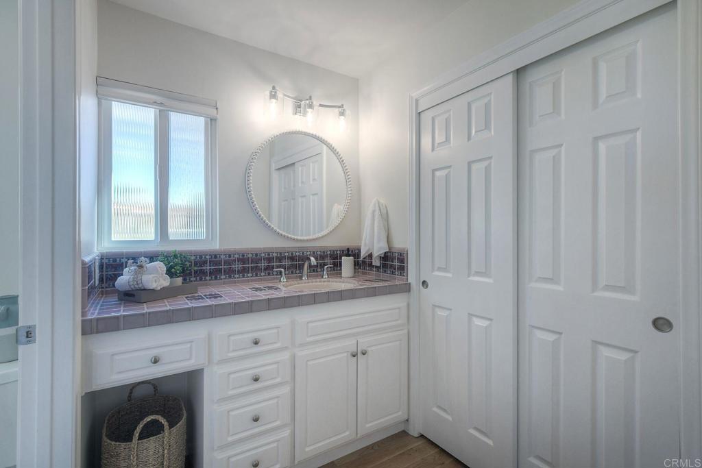 6506 Oceanview Drive