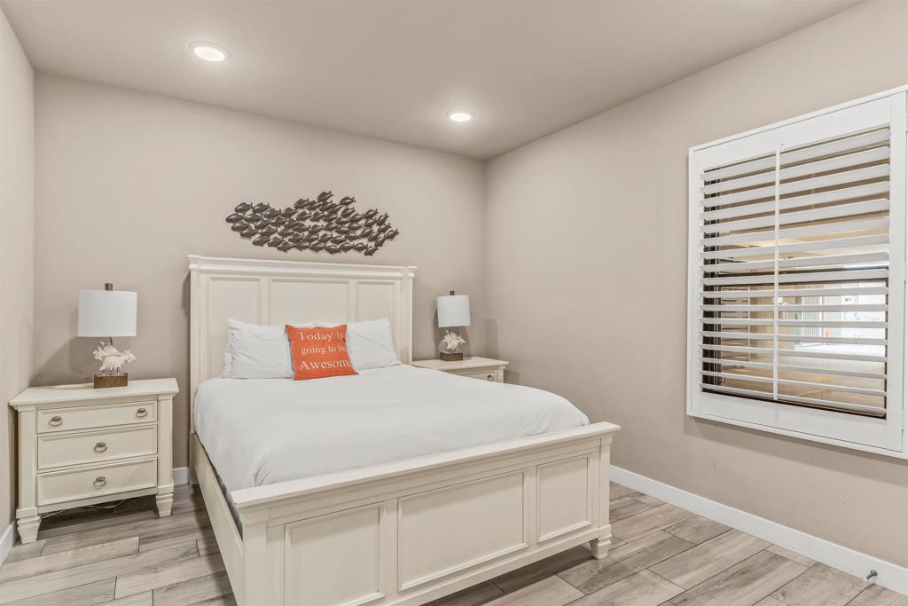 700 S The Strand 102