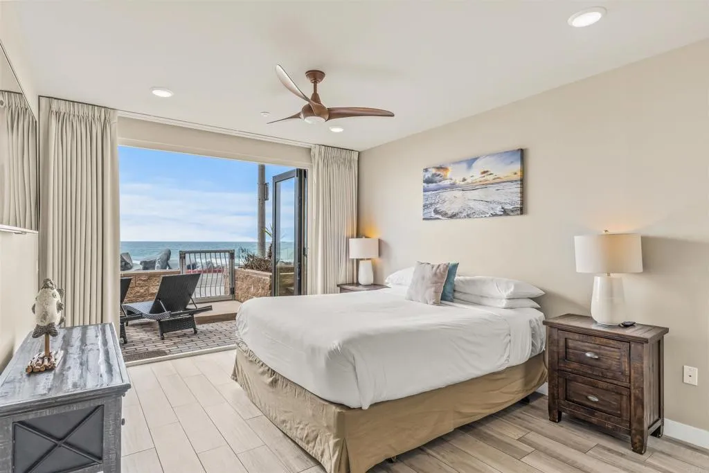 700 S The Strand Unit 102