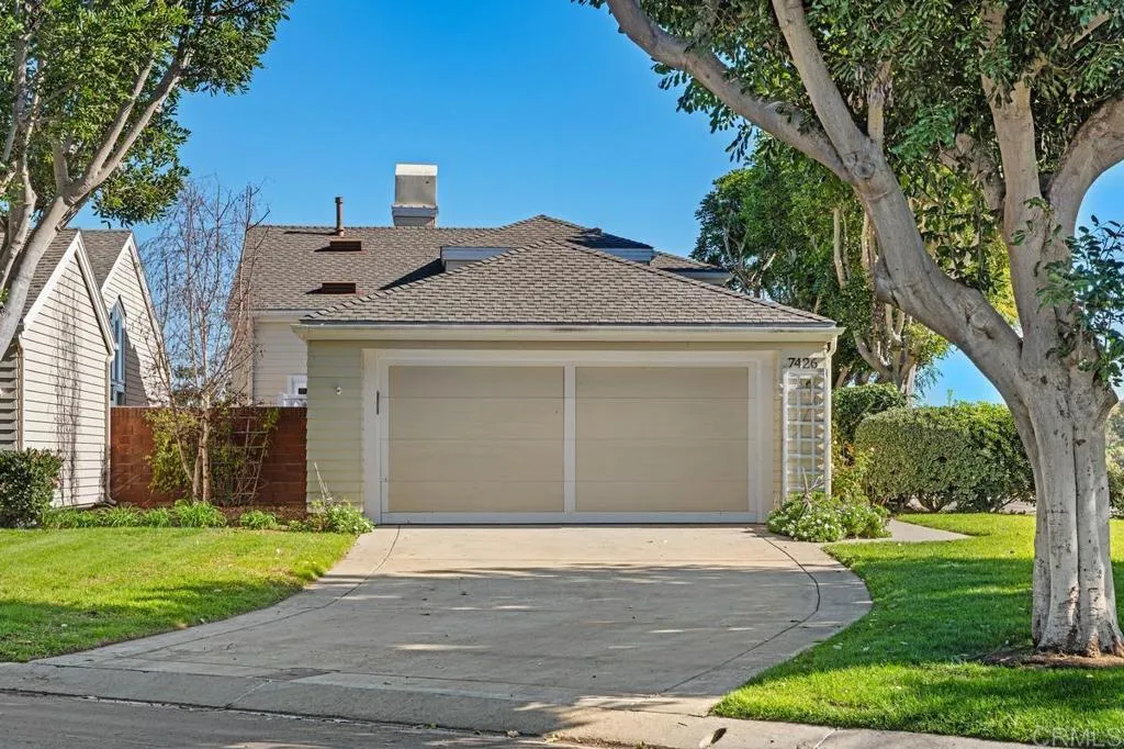 7426 Lantana