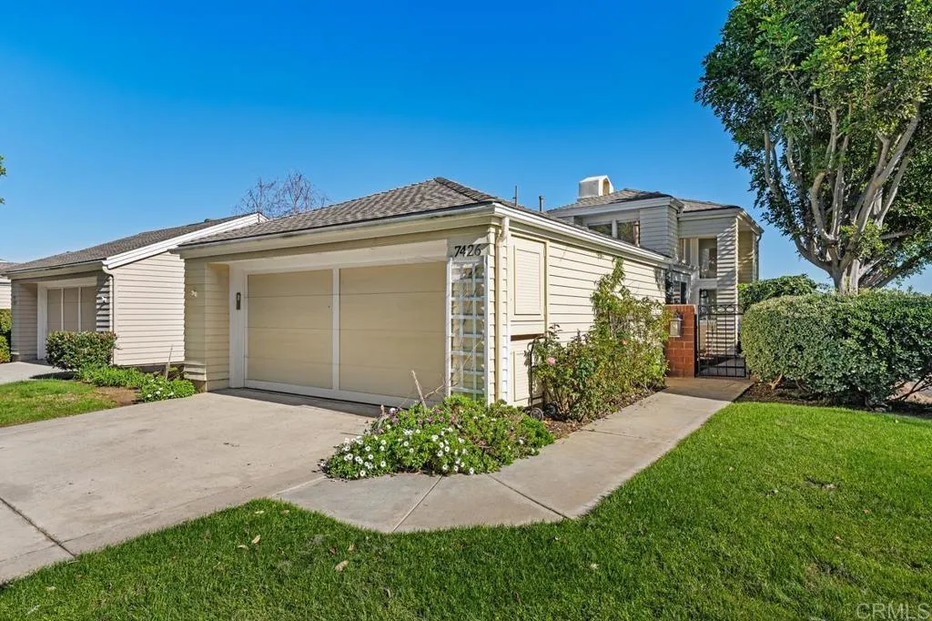 7426 Lantana