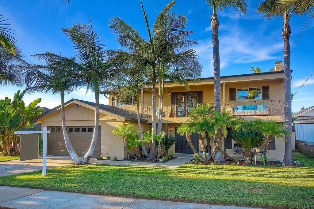 2044 Linda Lane