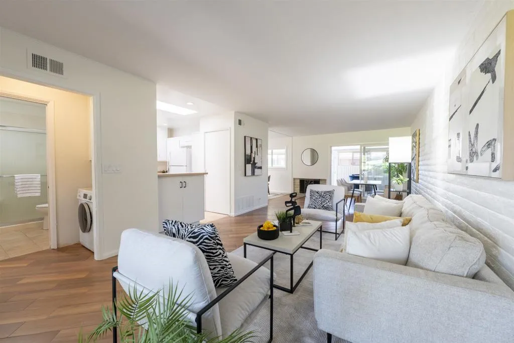9320 Earl Street Unit 60