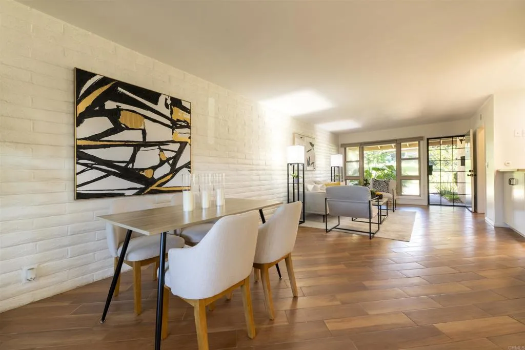 9320 Earl Street Unit 60