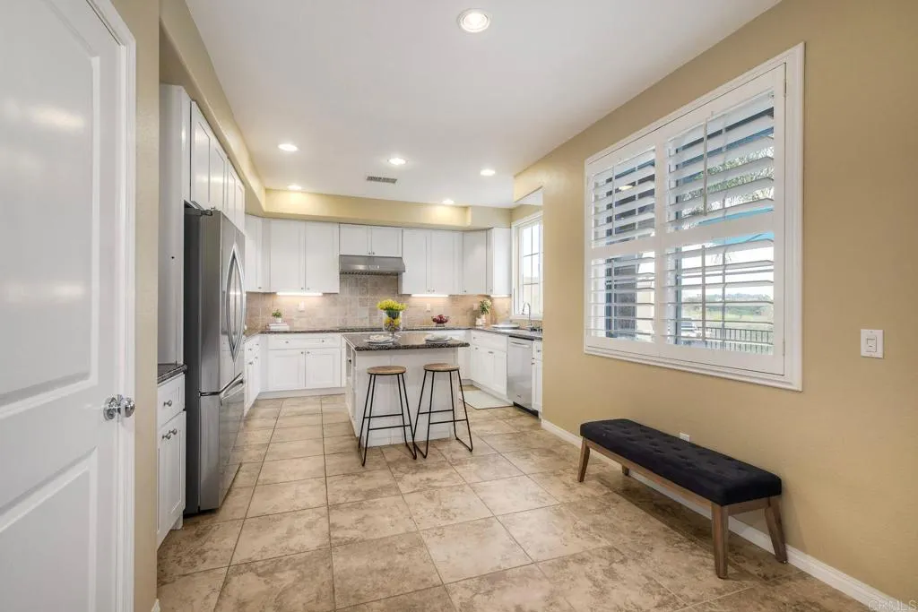 1241 Breakaway Dr