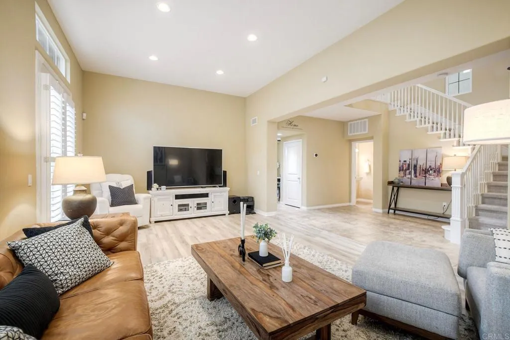 1241 Breakaway Dr