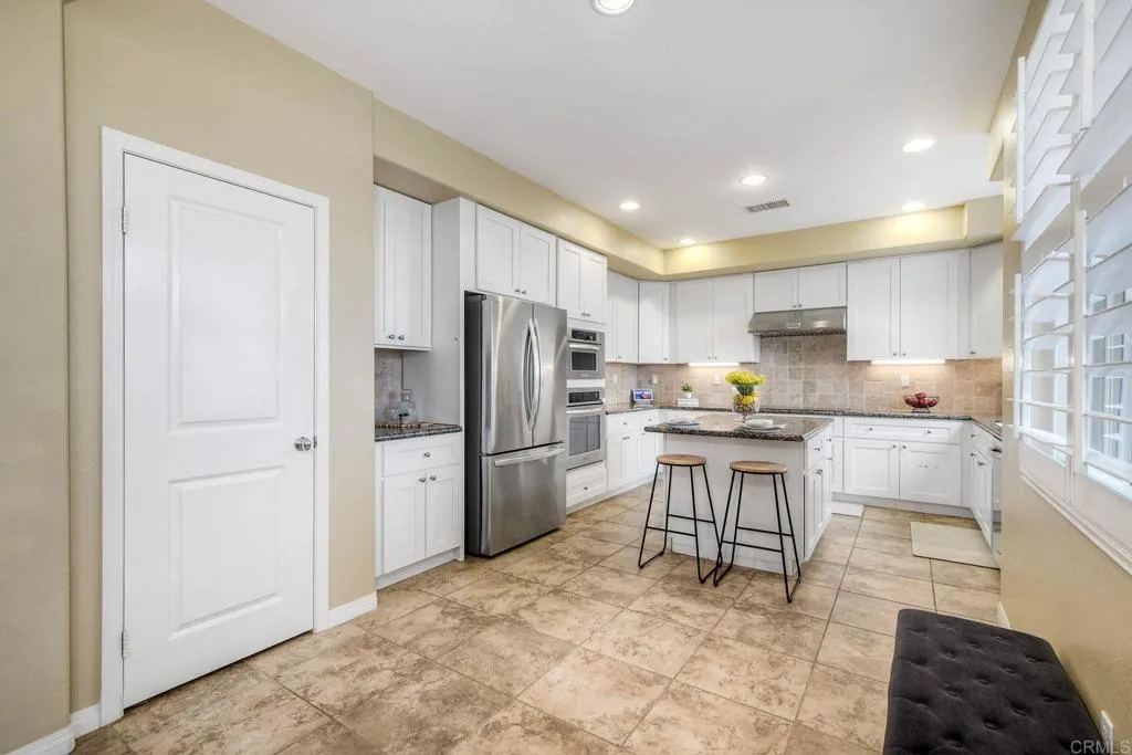 1241 Breakaway Dr