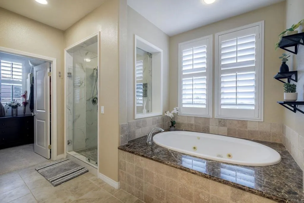 1241 Breakaway Dr