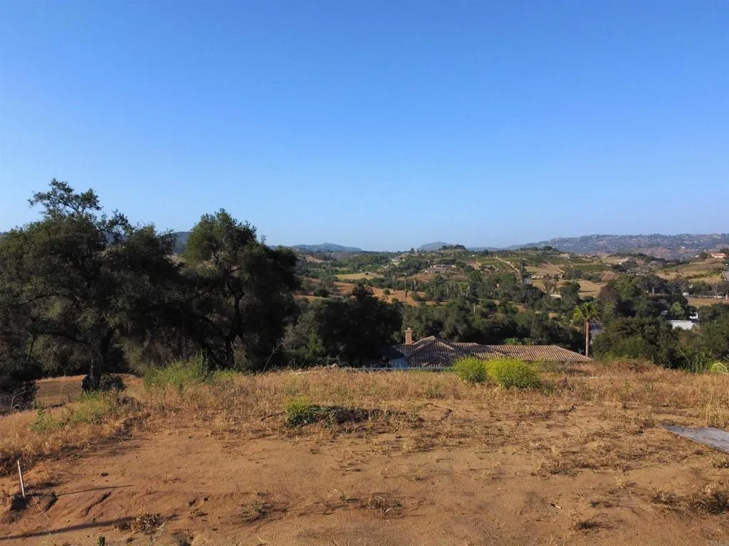 1409 Tecalote Drive