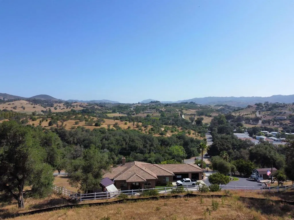 1409 Tecalote Drive