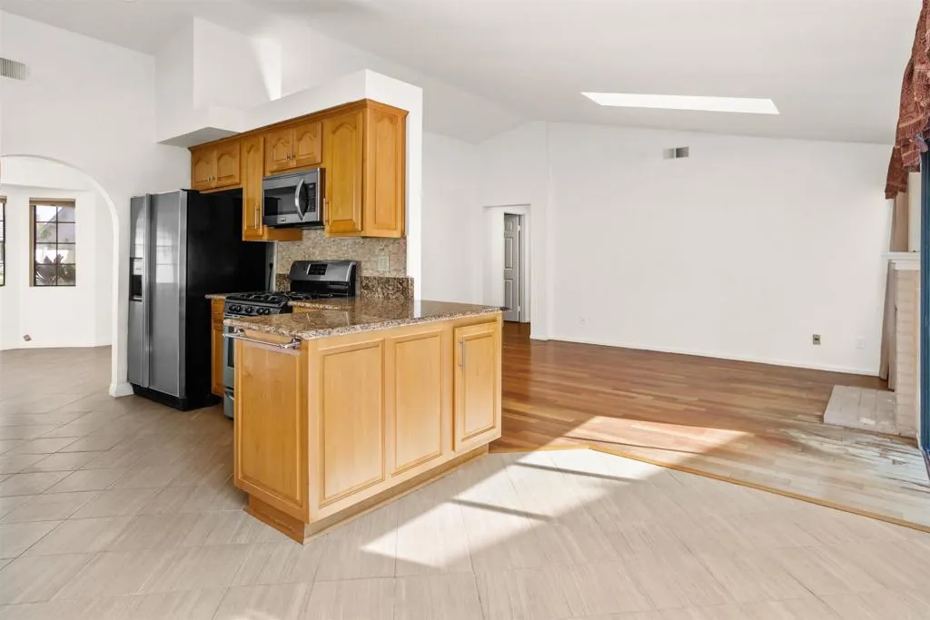 1387 Longfellow Road