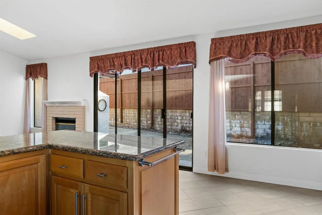 1387 Longfellow Road