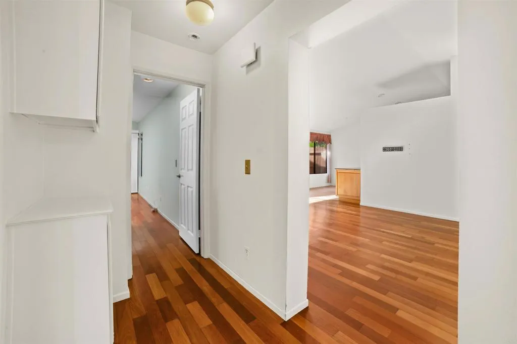 1387 Longfellow Road