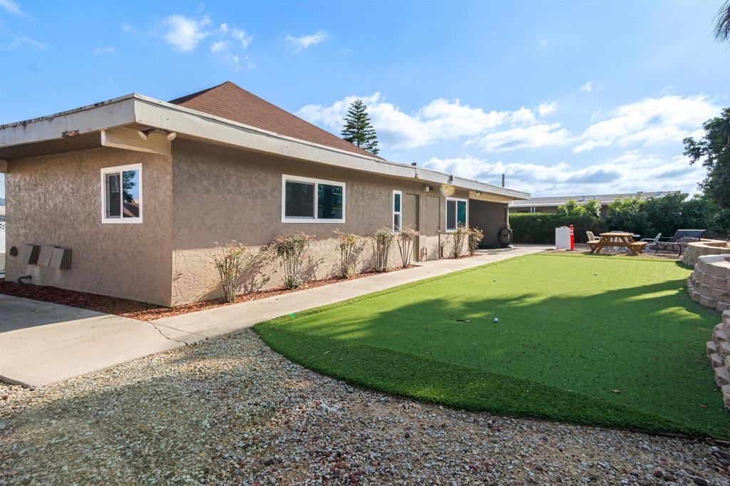 3535 LInda Vista Drive, spc 336