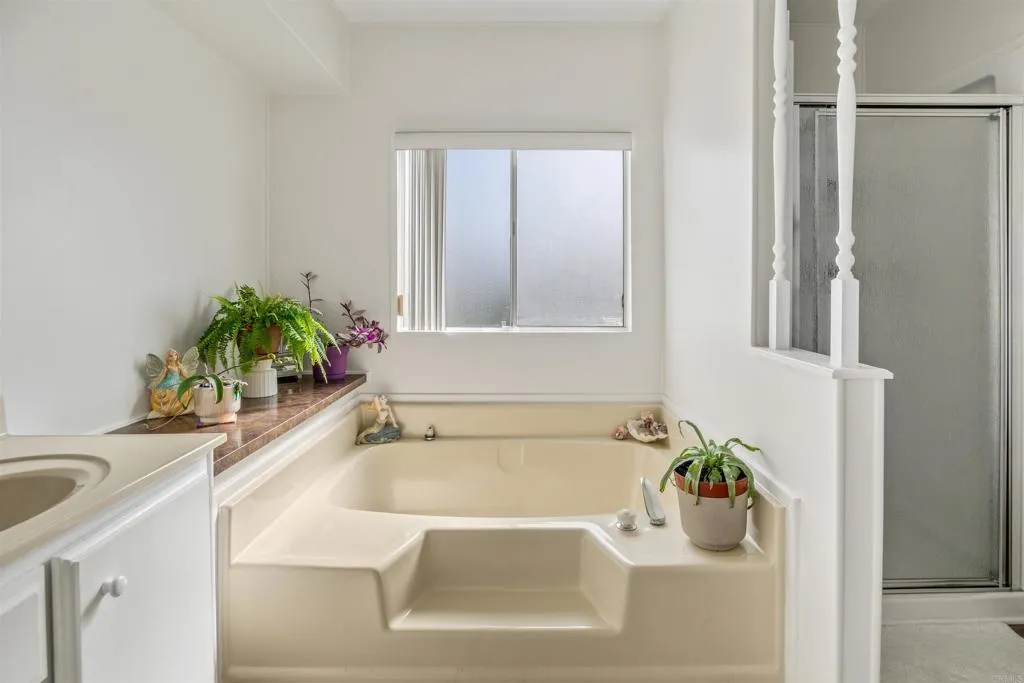 3535 Linda Vista Dr. Unit 336