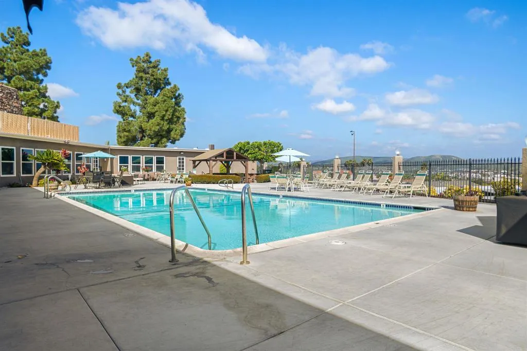 3535 Linda Vista Dr. Unit 336