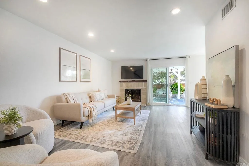 2959 Cape Cod Circle