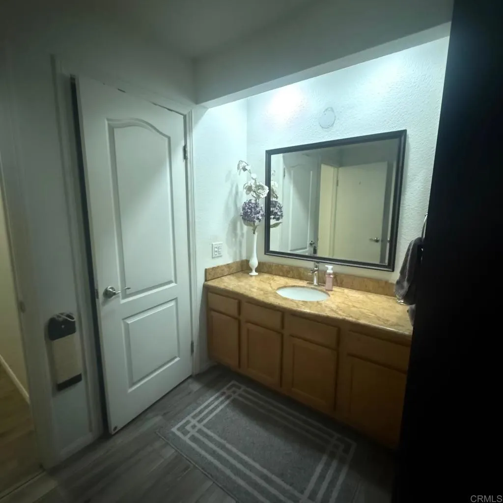 615 Fredricks Ave. Unit 113