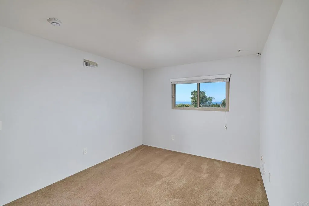 1068 Passiflora Ave