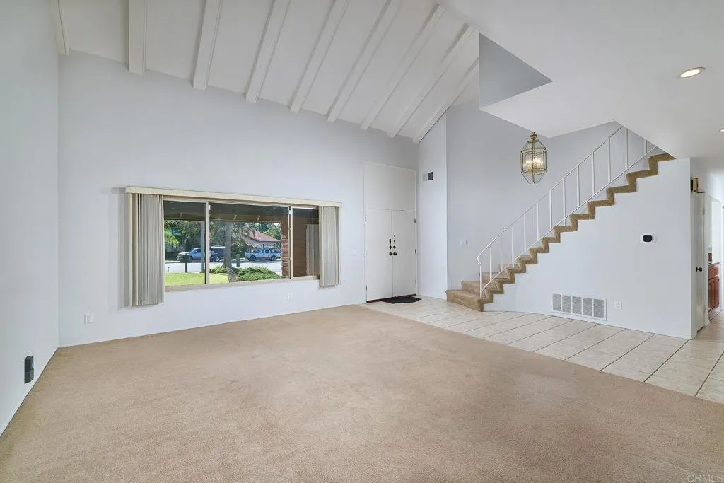 1068 Passiflora Ave