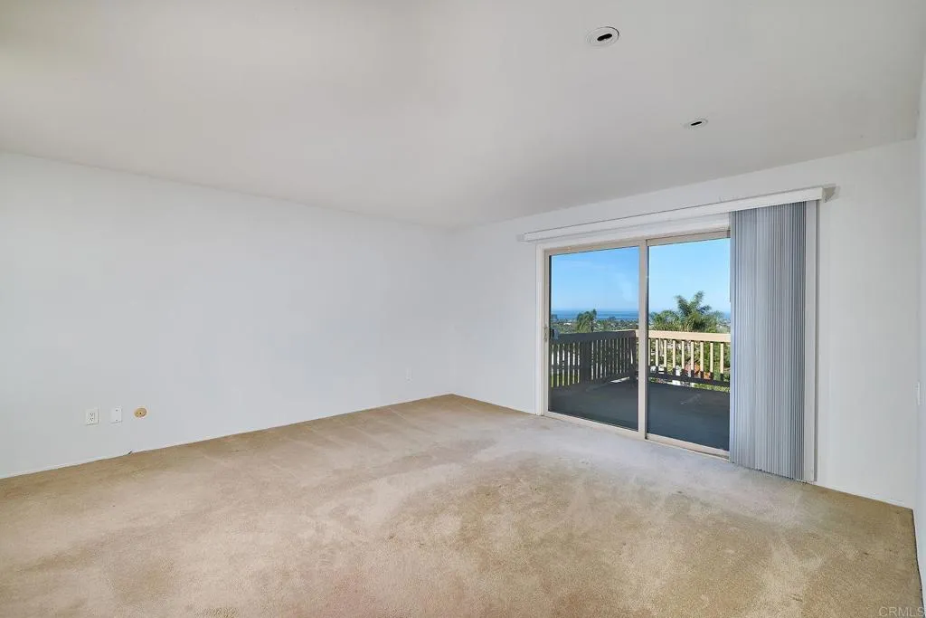 1068 Passiflora Ave