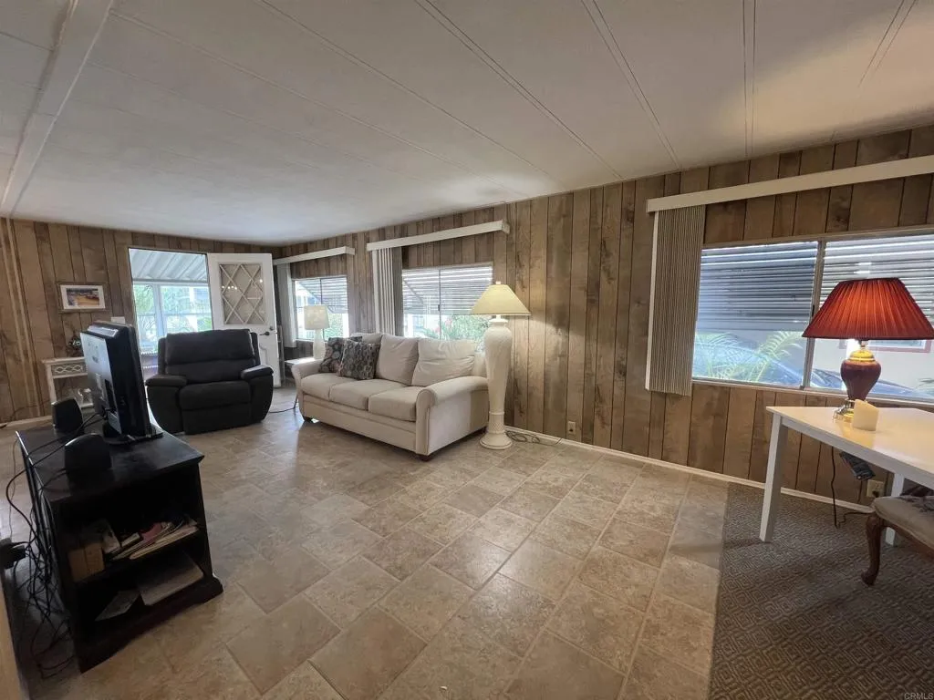 200 N El Camino Unit 347