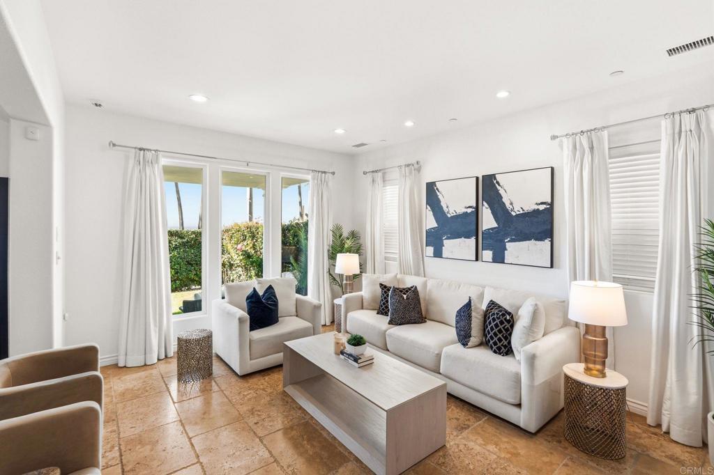 208 S Pacific Street