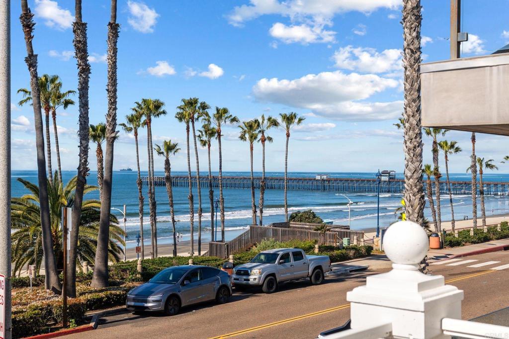 208 S Pacific Street