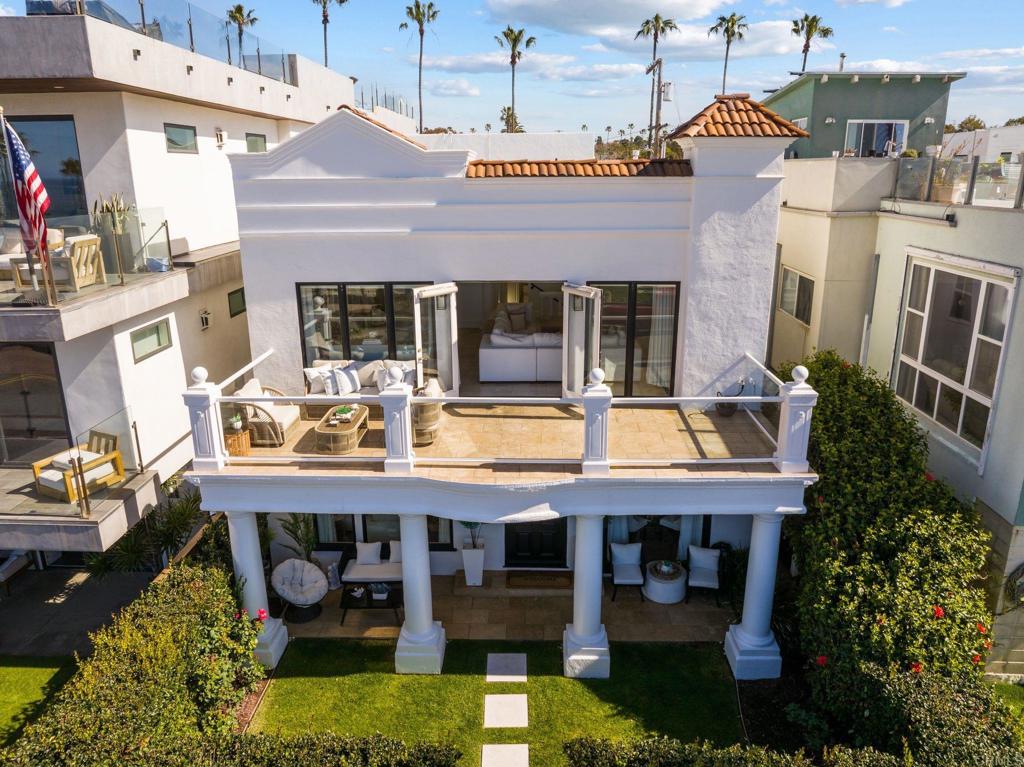 208 S Pacific Street