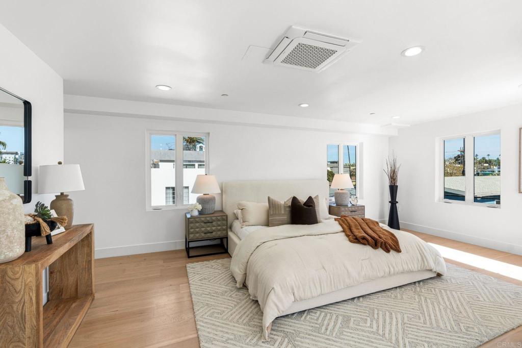 214 S Pacific Street